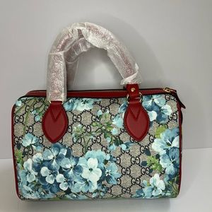 BRAND NEW GUCCI GG Blooms top handle bag